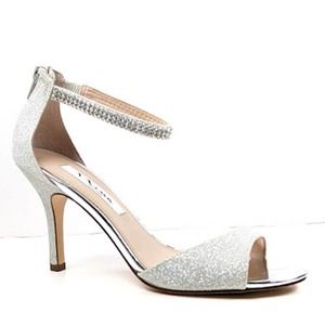 Nina Vierra Jewel Ankle Strap Sandals Silver Bliss Size 7